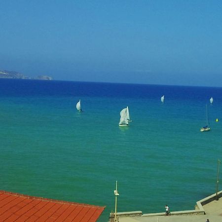 The Central Heraklion  Bagian luar foto
