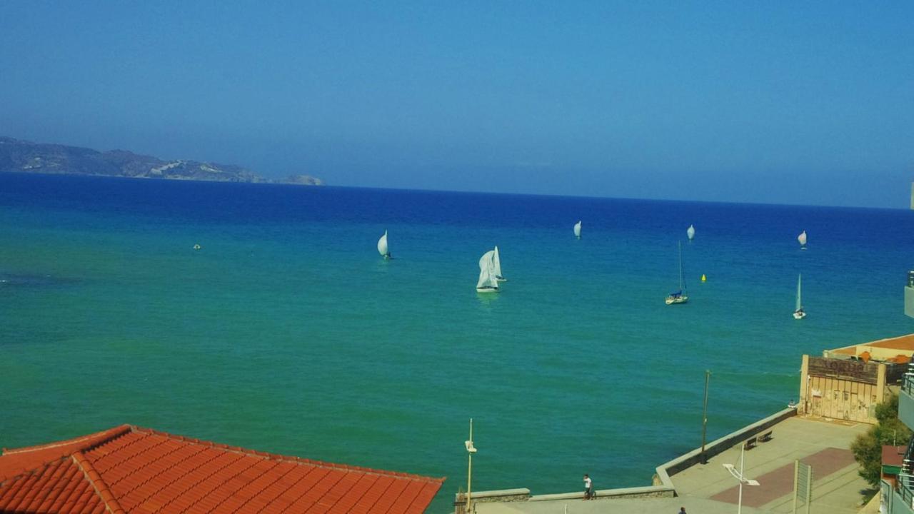 The Central Heraklion  Bagian luar foto