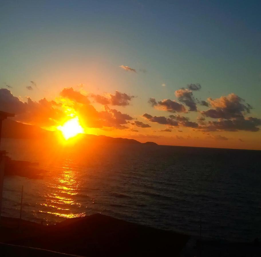 The Central Heraklion  Bagian luar foto